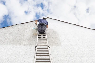 Peinture extérieure à Coulouvray-Boisbenâtre — façades et ravalement